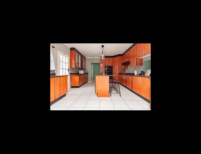 3 BEDROOM HOUSE FOR SALE IN BRACKENHURST
